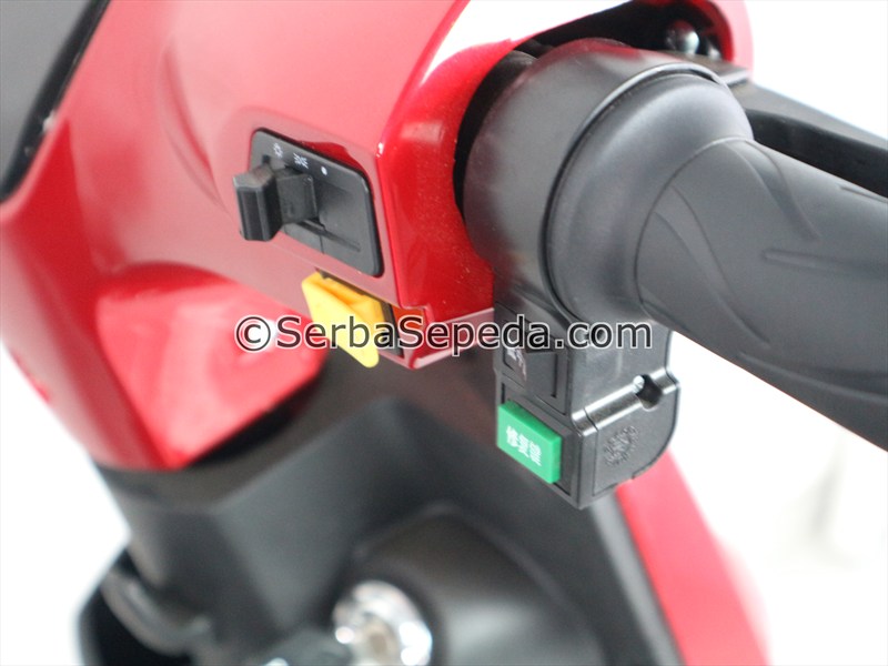 Uwinfly Love Summer Sepeda Listrik Tubeless Ukuran 14 Inci