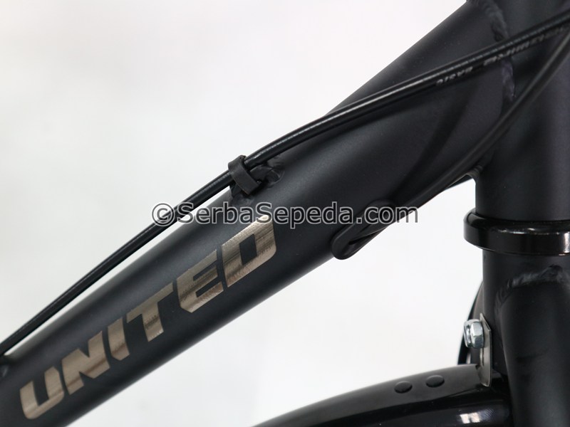 Sepeda United Callister Ukuran 700c Seri Tahun 2019 Serbasepeda Com I Toko Sepeda Online Bergaransi Gratis Ongkir Gratis Servis